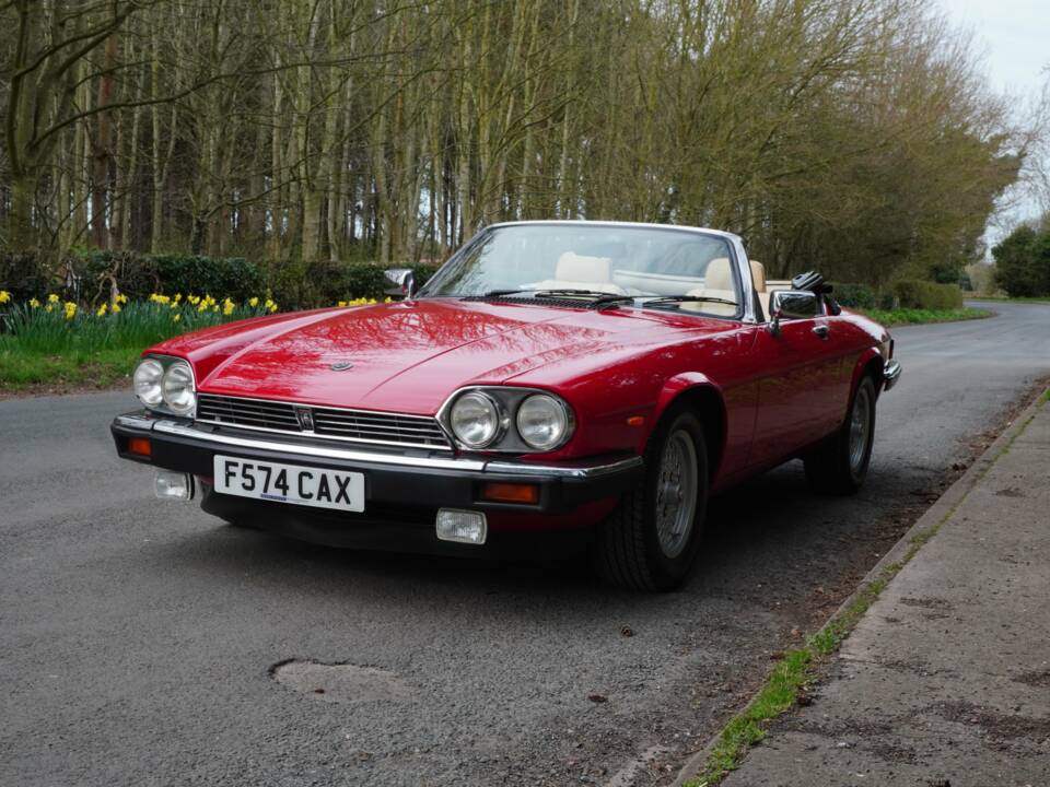 Image 3/20 of Jaguar XJS 5.3 V12 (1989)