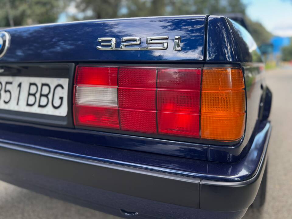 Imagen 15/42 de BMW 325i (1991)