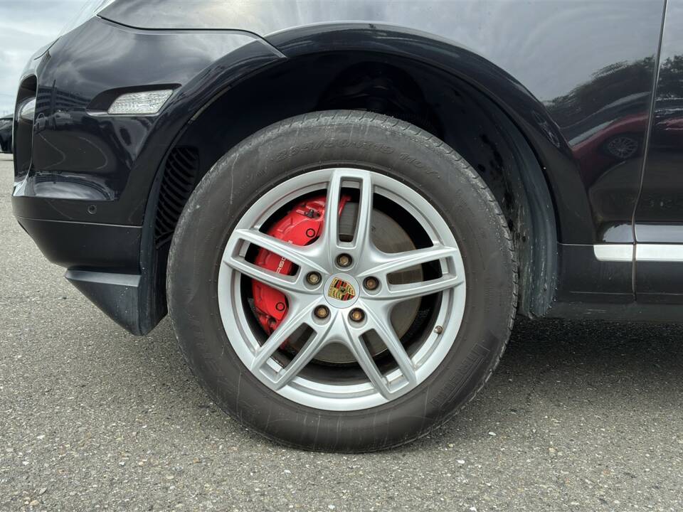 Image 48/50 of Porsche Cayenne Turbo (2007)