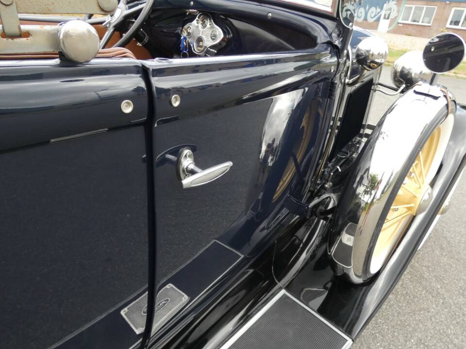 Image 10/19 of Ford Model A De Luxe (1930)