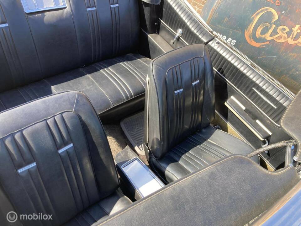 Image 47/50 of Pontiac Parisienne (1967)