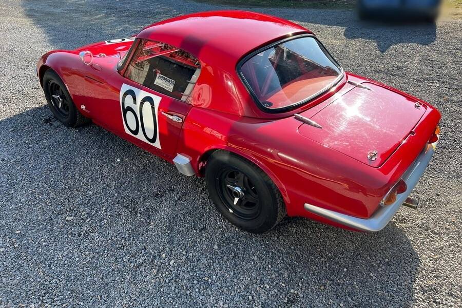 Image 12/45 of Lotus Elan (1965)