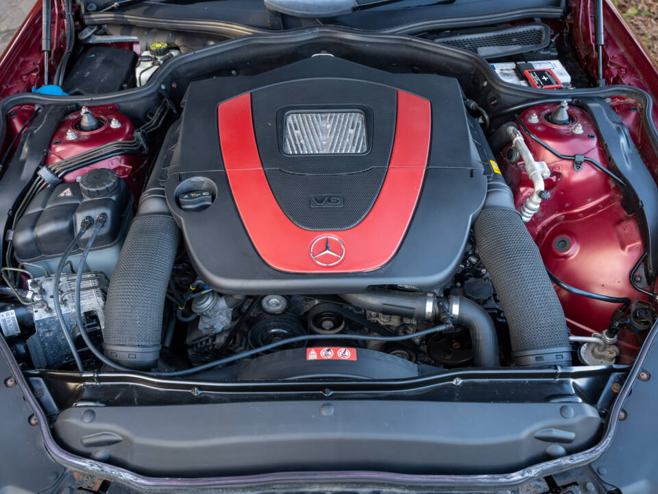 Image 10/10 of Mercedes-Benz SL 300 (2010)