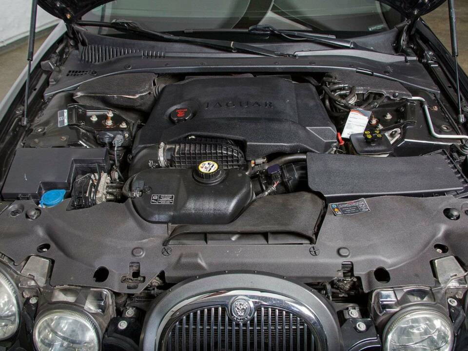 Bild 19/19 von Jaguar S-Type 2.7 D V6 (2006)