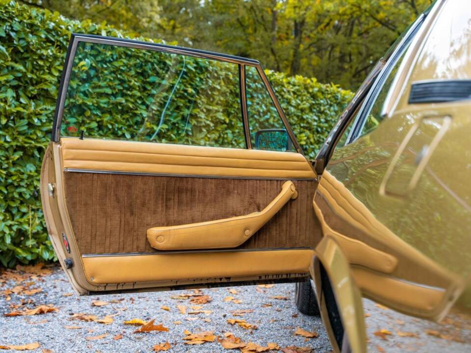 Imagen 10/18 de De Tomaso Longchamp (1977)