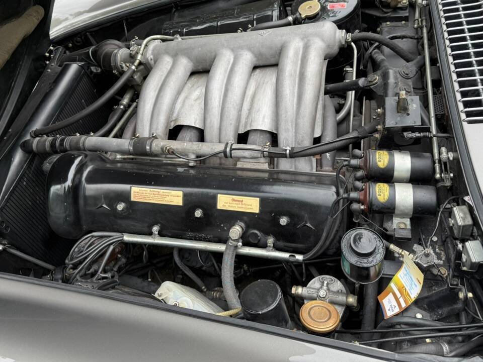 Image 16/19 of Mercedes-Benz 300 SL Roadster (1958)
