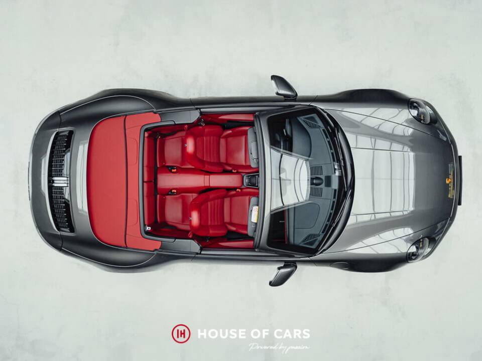 Image 6/25 of Porsche 911 Carrera 4 GTS (2022)