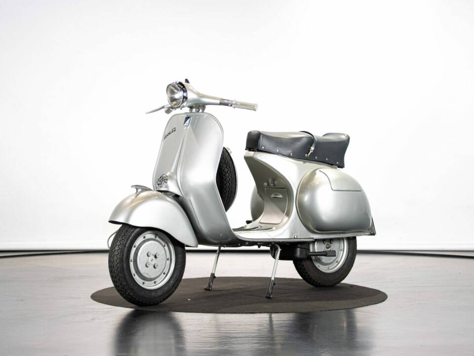 Bild 8/50 von Piaggio Vespa 150 GS (1958)