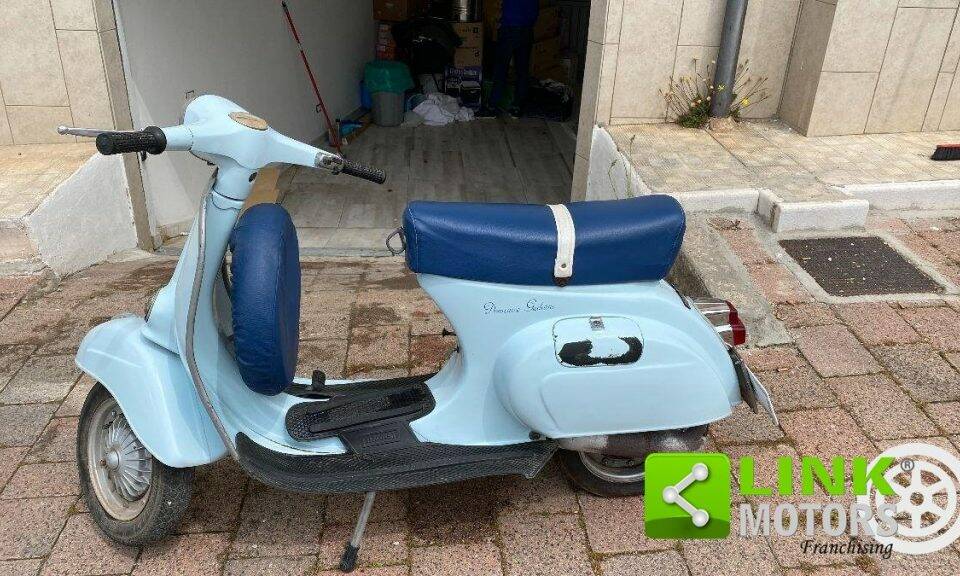 Image 8/10 of Piaggio Vespa 125 Primavera (1975)