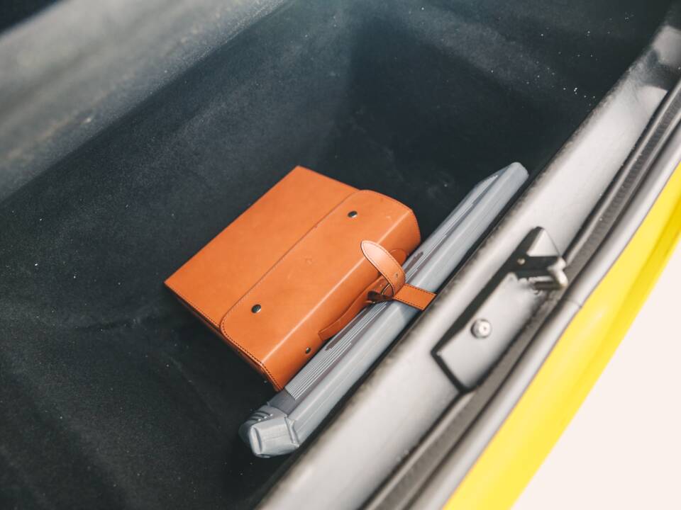 Bild 24/27 von Ferrari 550 Maranello (1997)