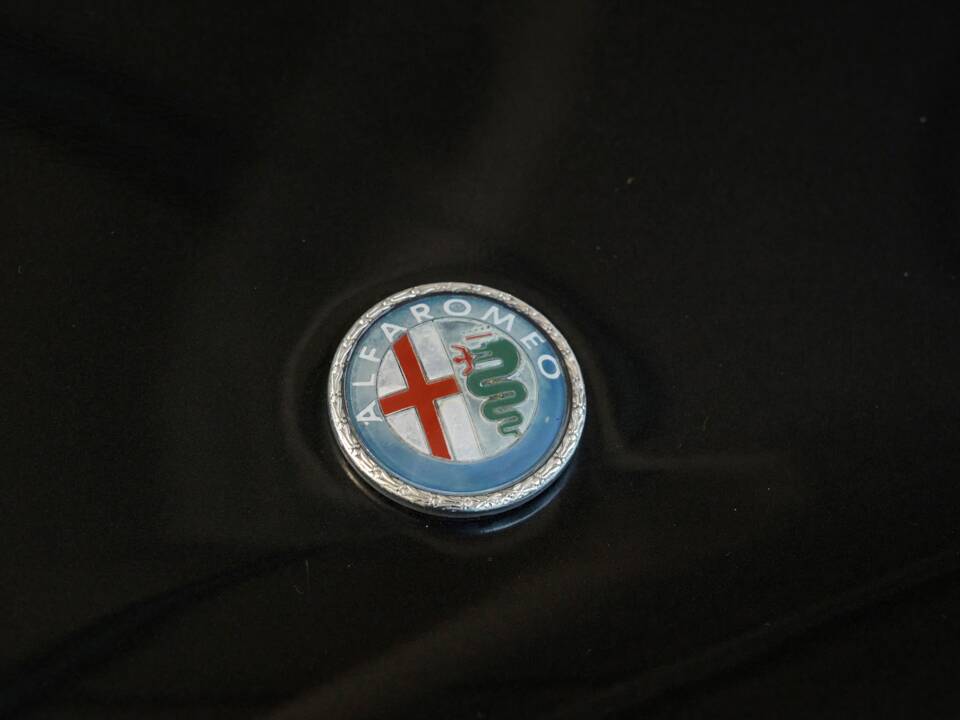 Bild 12/48 von Alfa Romeo GTV 6 2.5 (1981)
