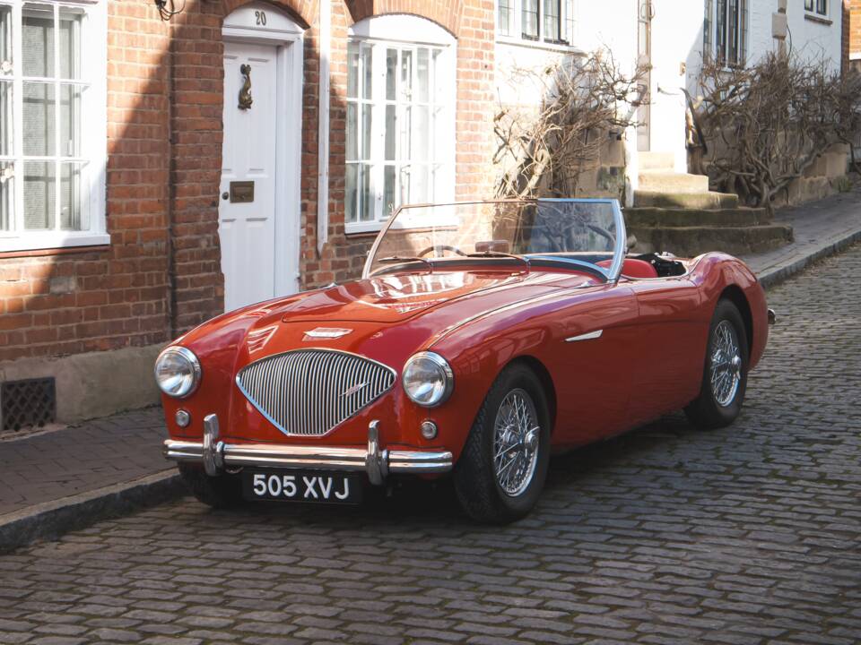 Image 2/19 of Austin-Healey 100&#x2F;4 (BN1) (1955)
