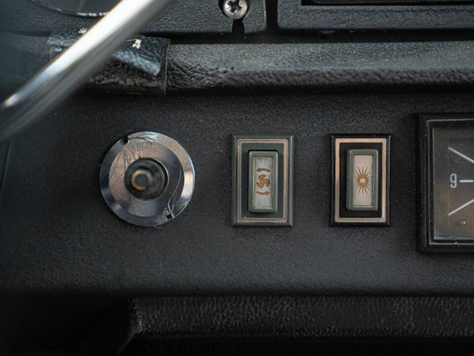 Bild 41/50 von Citroën DS 20 (1972)