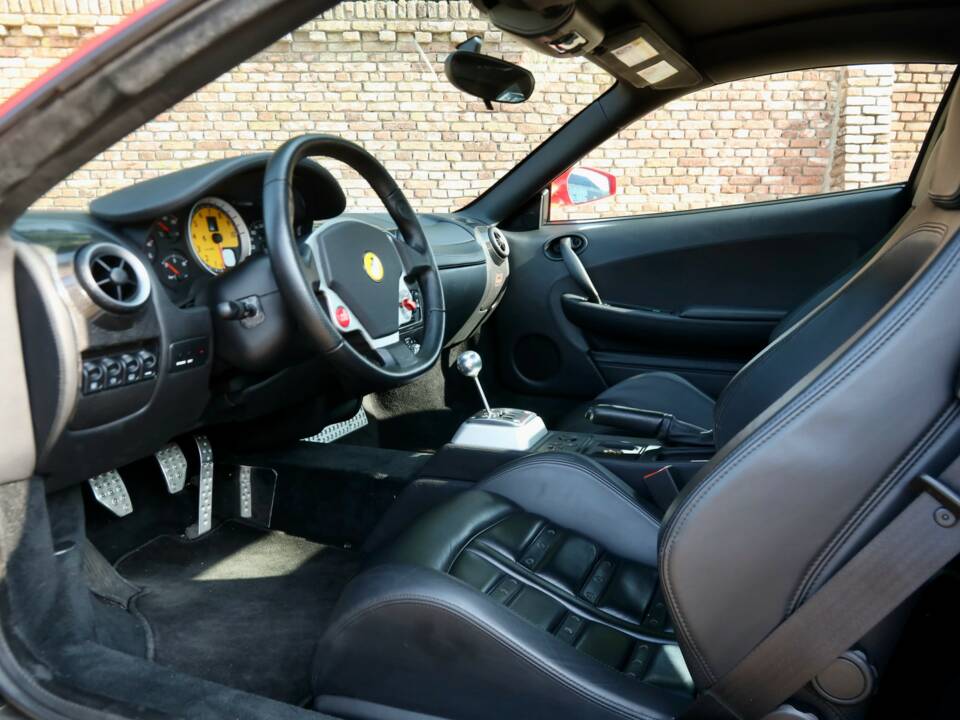 Immagine 3/50 di Ferrari F430 (2005)