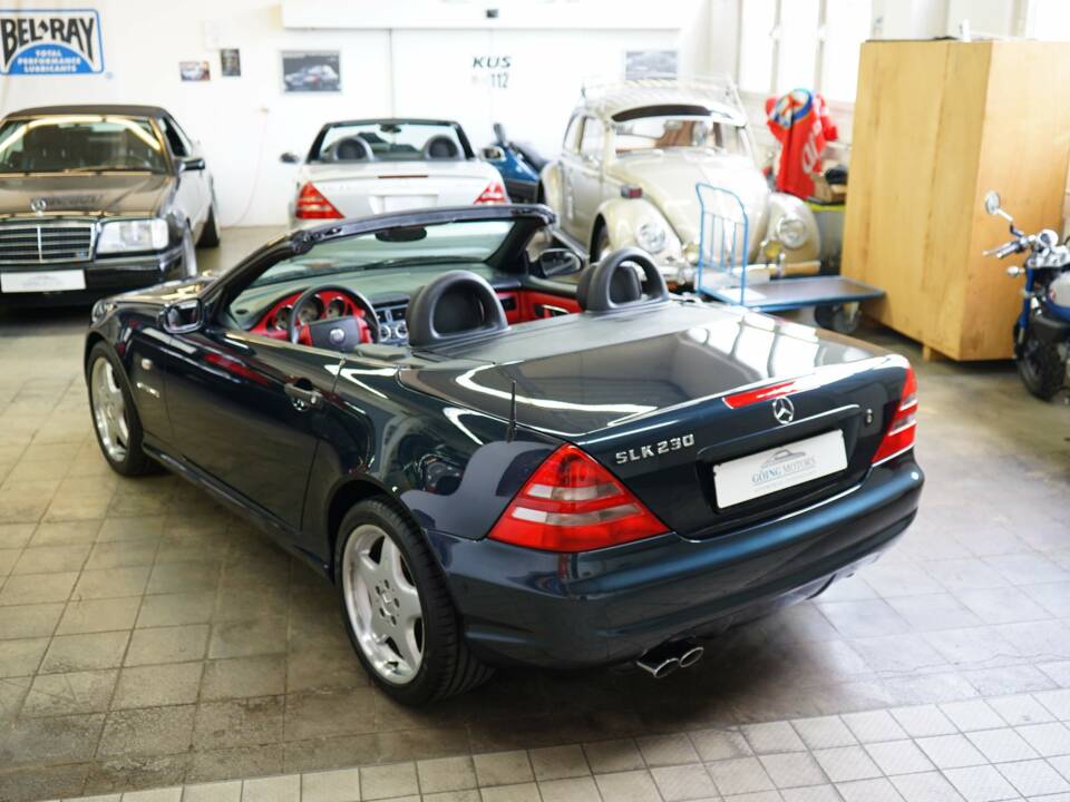 Bild 9/46 von Mercedes-Benz SLK 230 Kompressor (1997)