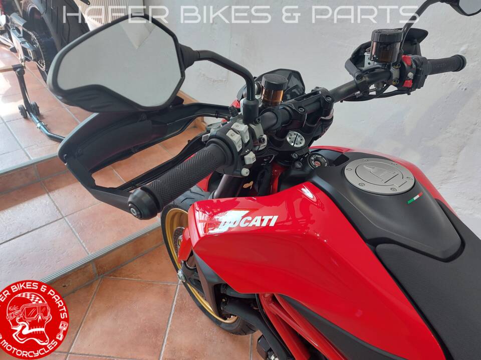 Immagine 27/40 di Ducati Hypermotard 950 (2023)