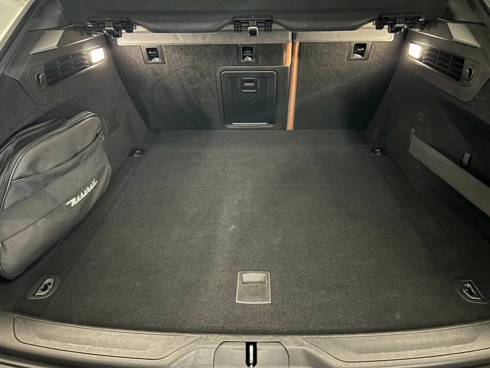 Immagine 16/17 di Maserati Levante S (2017)