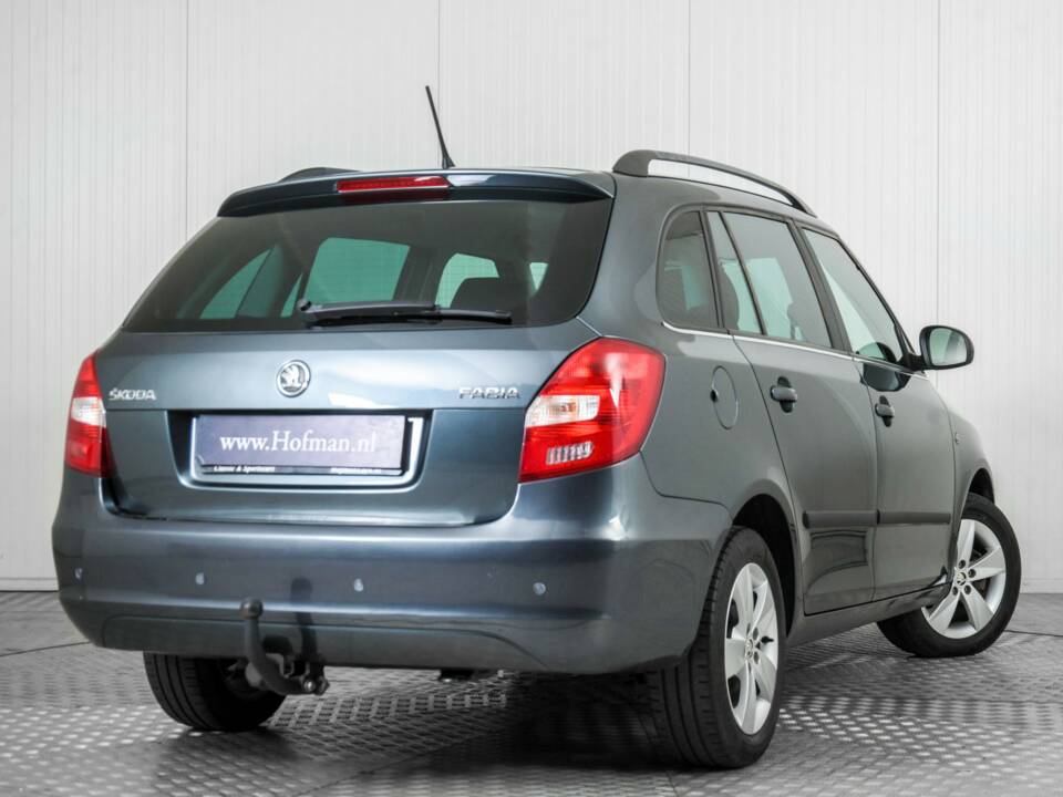 Imagen 44/50 de Skoda Fabia 1.2 TSI Combi (2014)