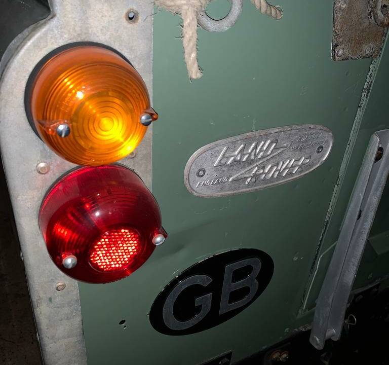 Image 17/17 of Land Rover 88 (1960)