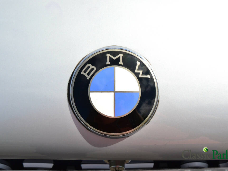 Image 49/50 of BMW 2000 CS (1970)