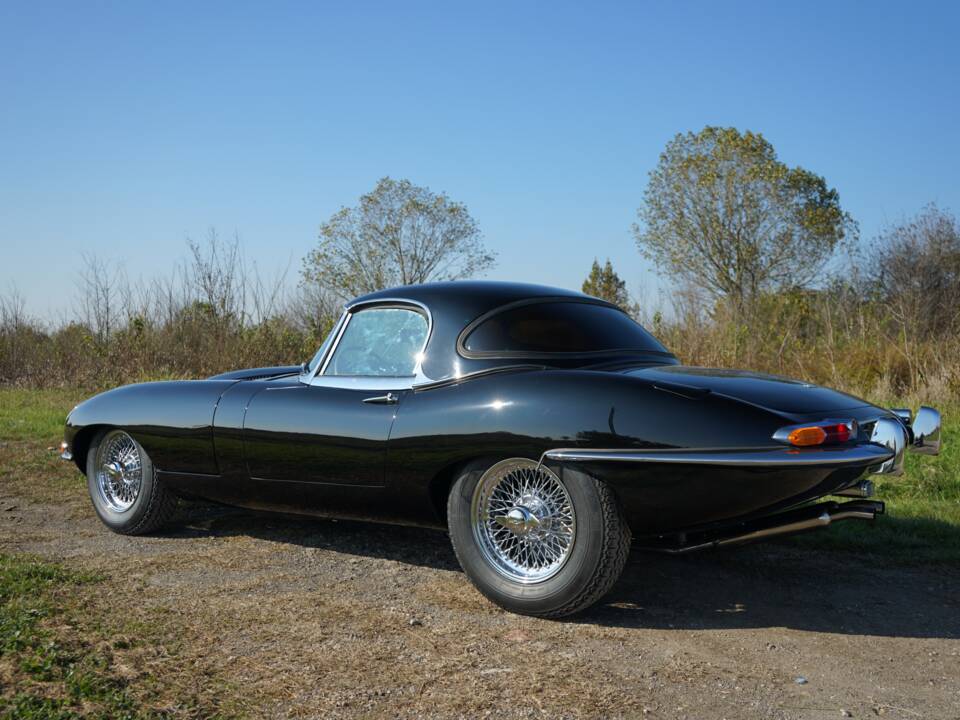 Bild 1/36 von Jaguar E-Type 3.8 (1962)