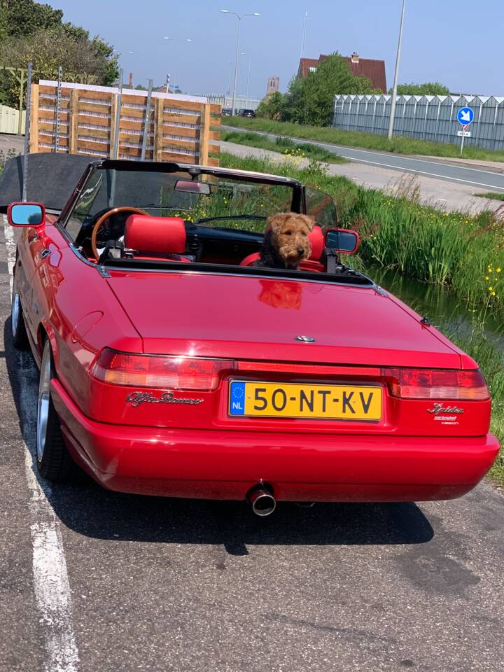 Image 3/9 of Alfa Romeo 2.0 Spider (1991)