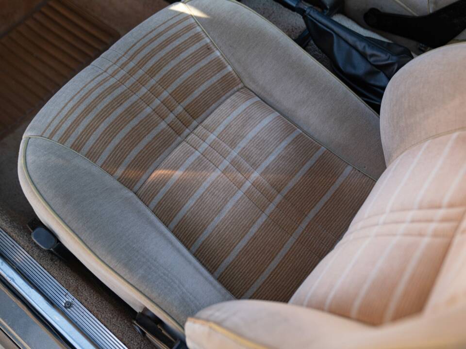 Bild 29/50 von Alfa Romeo GTV 6 2.5 (1981)