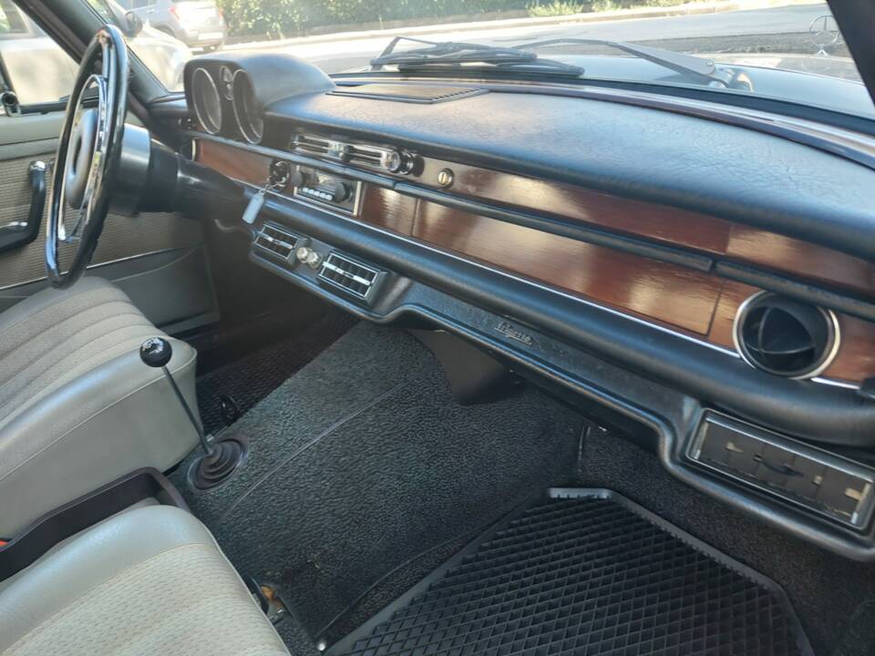 Imagen 14/14 de Mercedes-Benz 280 SE (1968)