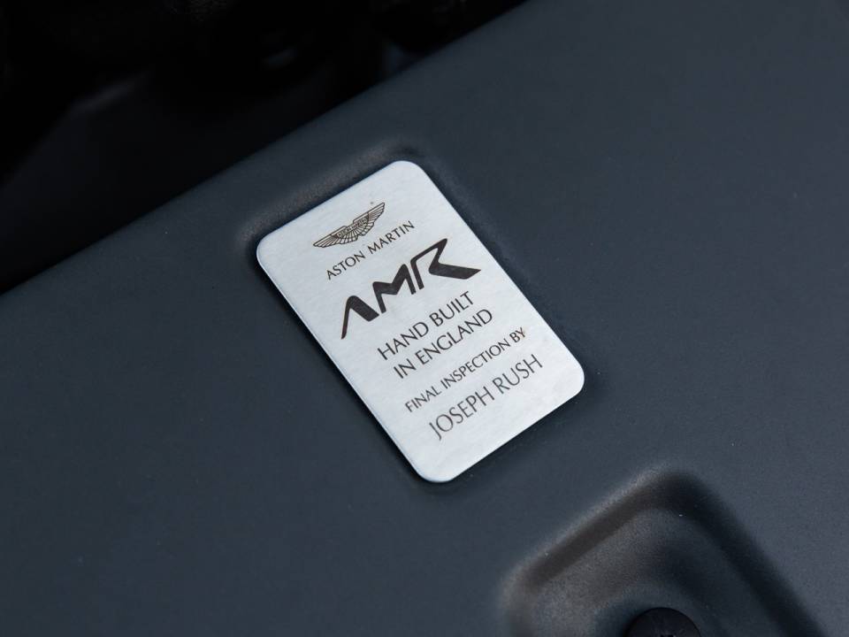 Imagen 45/50 de Aston Martin V12 Vantage AMR (2018)