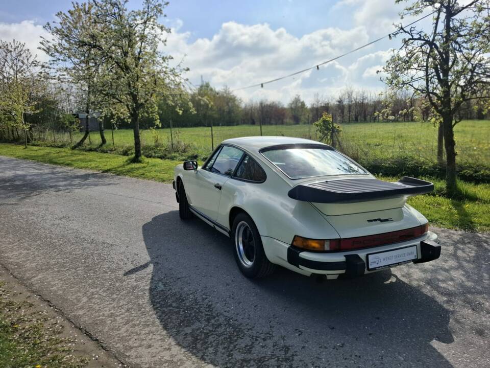 Bild 6/57 von Porsche 911 SC 3.0 (1983)