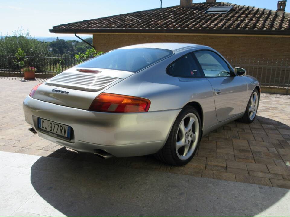 Bild 9/58 von Porsche 911 Carrera (2001)