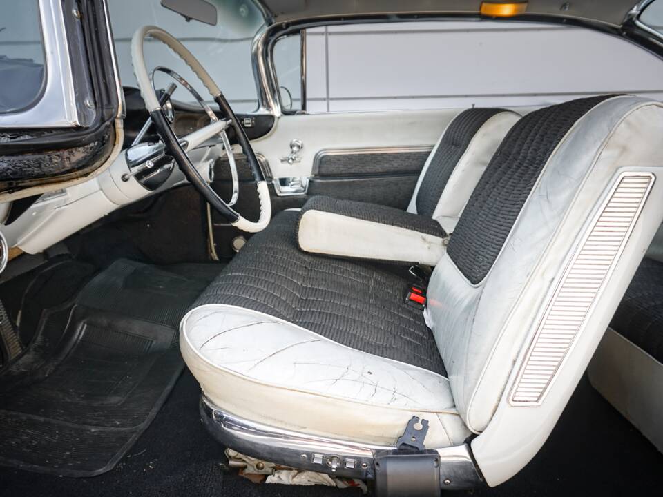 Bild 52/62 von Cadillac Coupe DeVille (1959)
