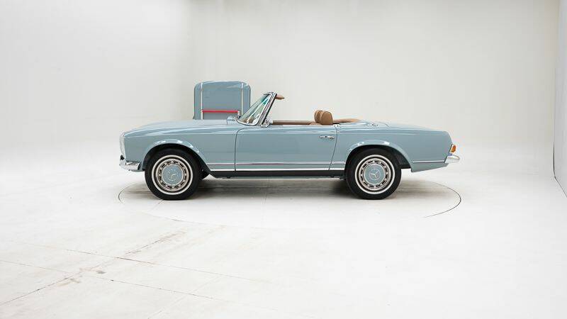 Image 8/15 de Mercedes-Benz 280 SL (1970)