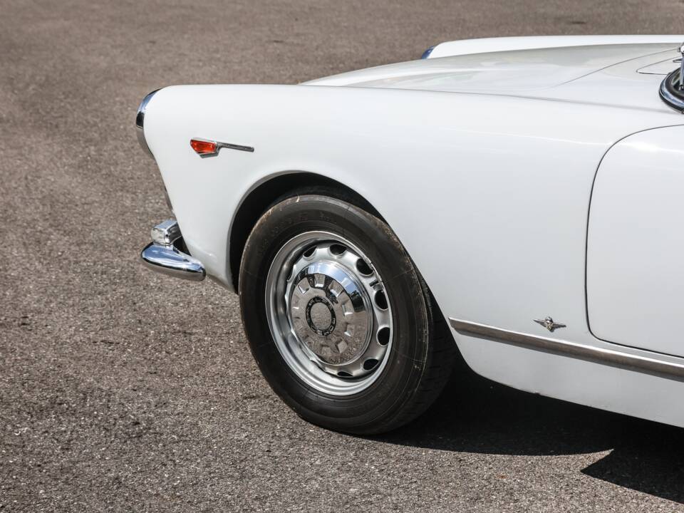 Bild 27/35 von Alfa Romeo 2600 Spider (1900)