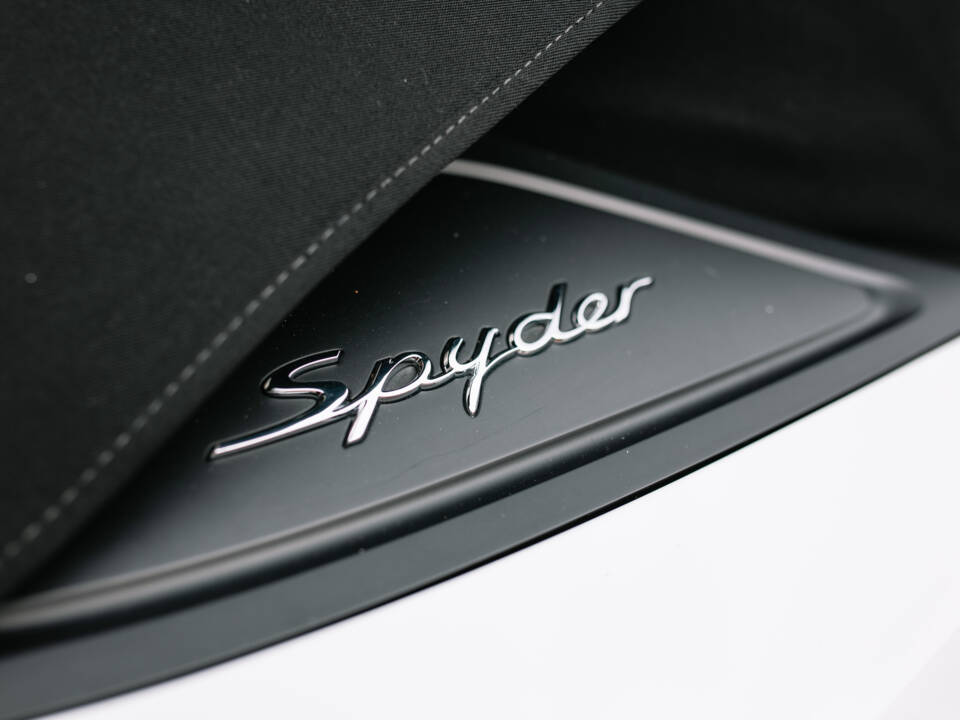 Image 27/70 of Porsche Boxster Spyder (2015)