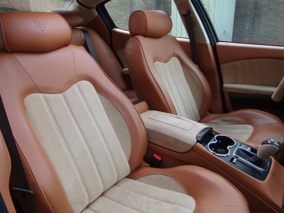 Bild 42/95 von Maserati Quattroporte 4.2 (2009)