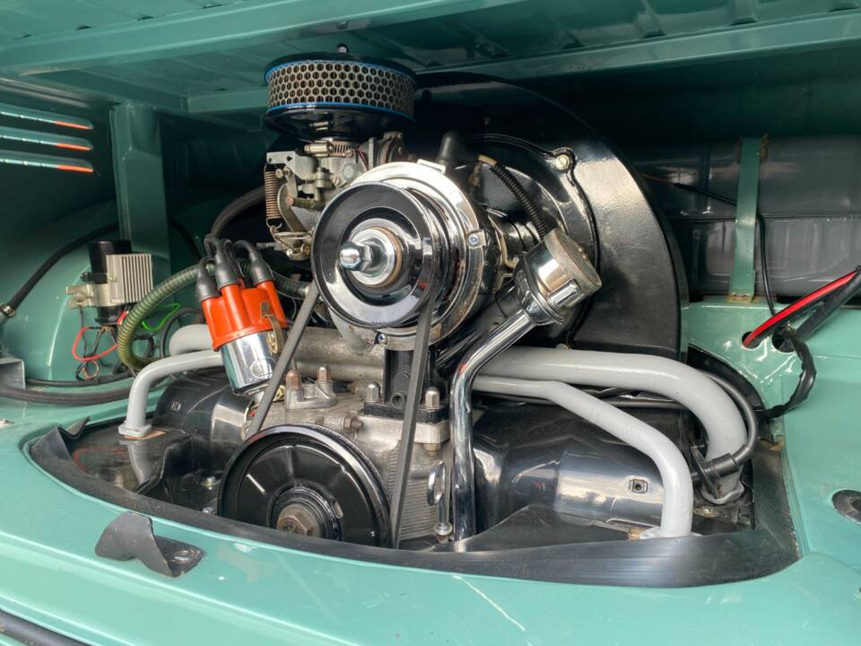 Imagen 14/19 de Volkswagen T1 Samba 1.2 (1959)