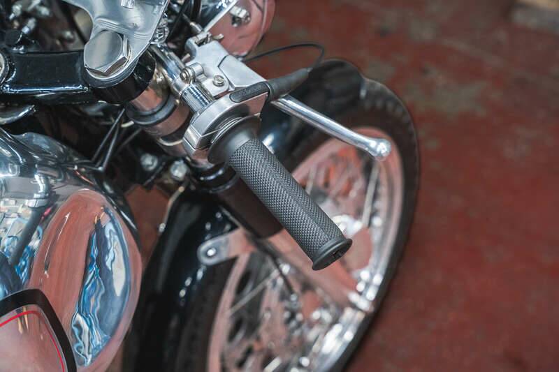 Immagine 11/38 di Norton Dominator Slimline TT (1961)
