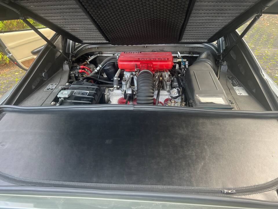 Image 15/114 de Ferrari 308 GTS Quattrovalvole (1985)