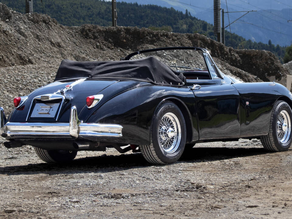 Image 3/12 of Jaguar XK 150 3.4 S DHC (1958)