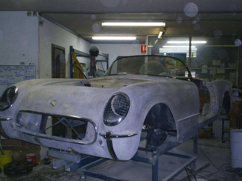 Image 8/50 of Chevrolet Corvette (1954)