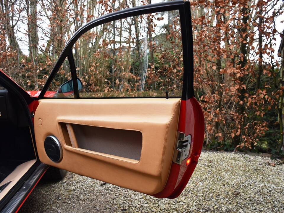 Immagine 37/51 di Ferrari 512 BBi (1982)