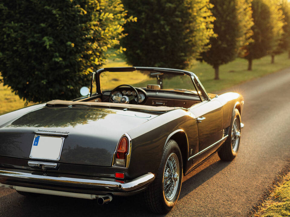 Image 28/94 de Maserati 3500 GT Spyder Vignale (1960)