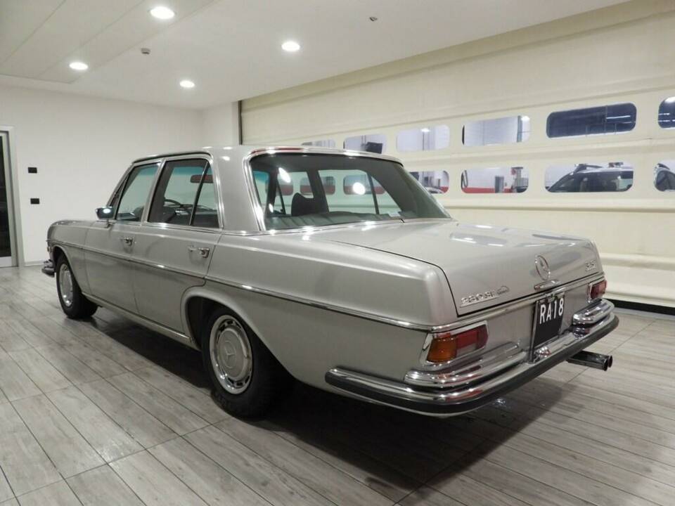 Bild 3/15 von Mercedes-Benz 280 SE 3,5 (1972)