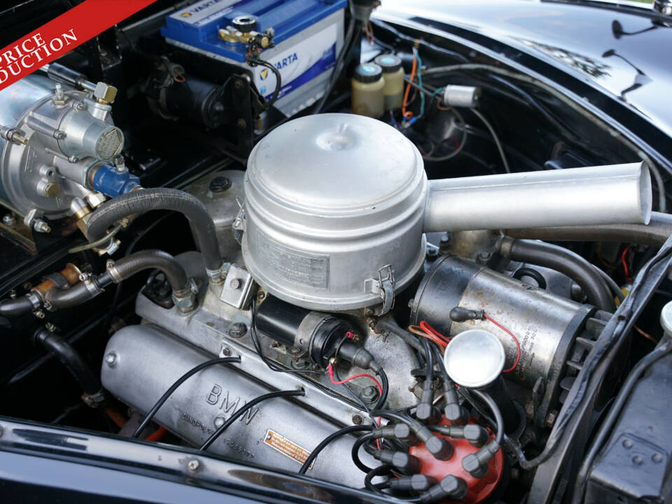 Immagine 32/50 di BMW 502 - 3,2 Litro (1958)