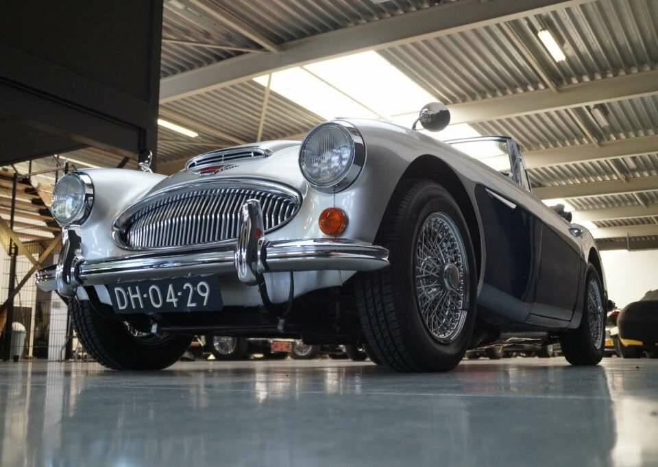 Image 40/50 de Austin-Healey 3000 Mk III (BJ8) (1965)