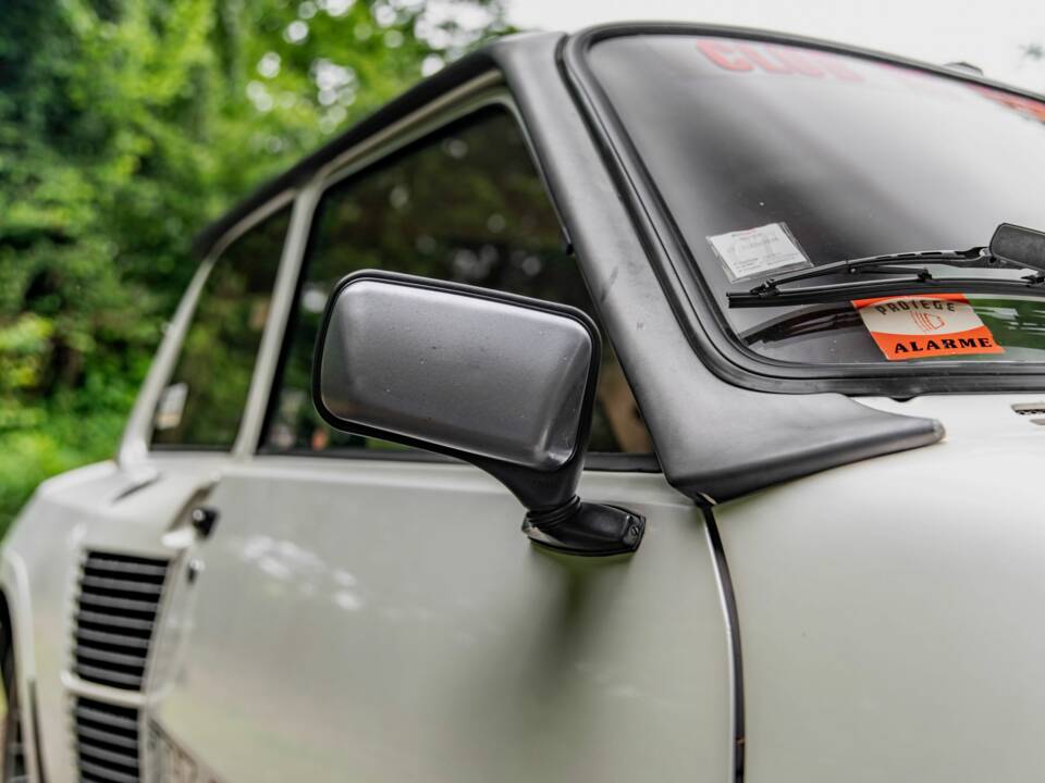 Image 34/49 of Renault R 5 Turbo 2 (1984)