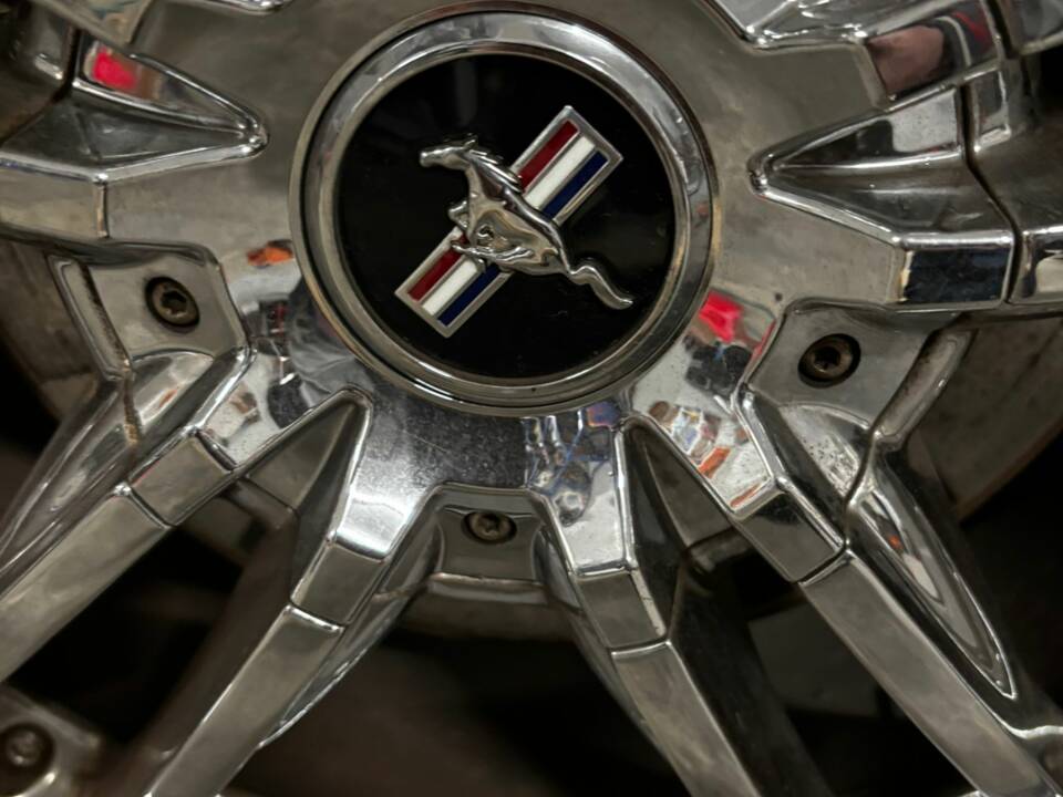Image 9/60 of Ford Mustang GT (2005)