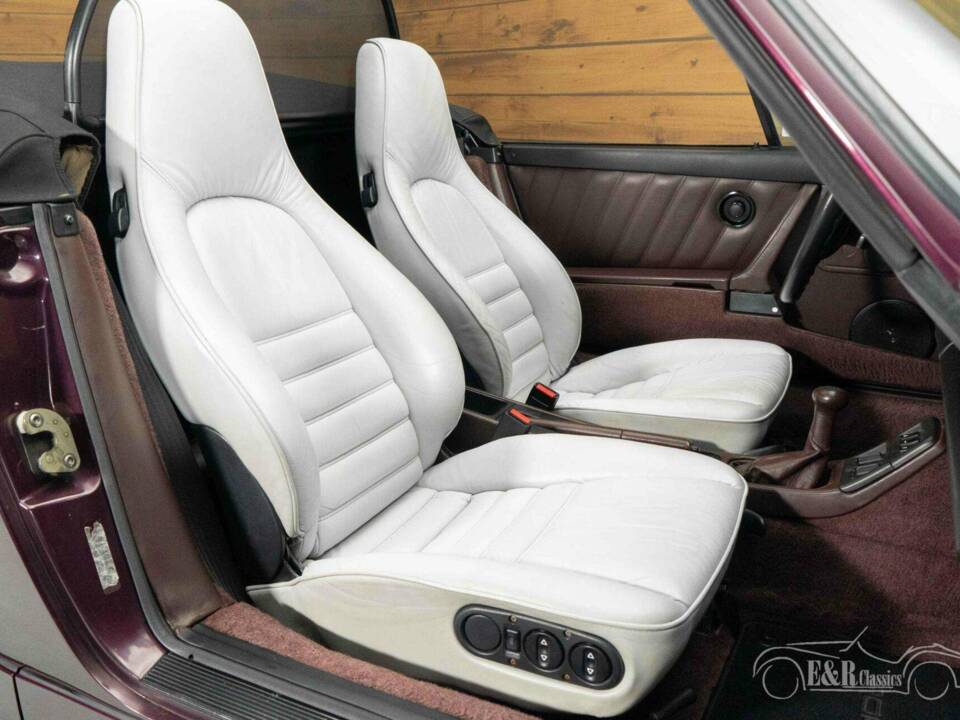Bild 7/19 von Porsche 911 Carrera 4 (1990)