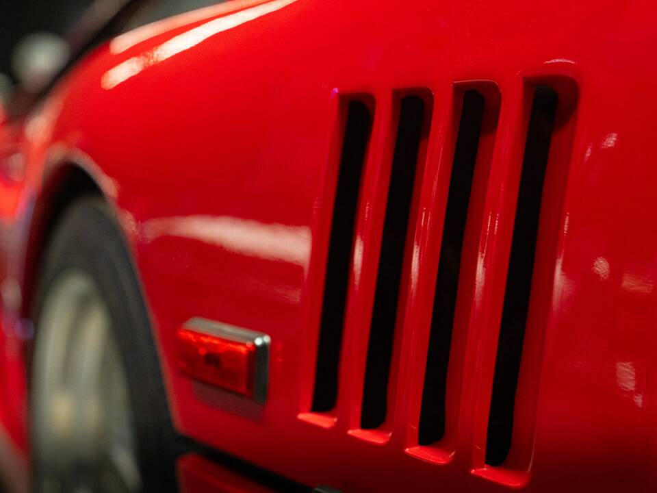 Image 15/50 de Ferrari F40 (1991)